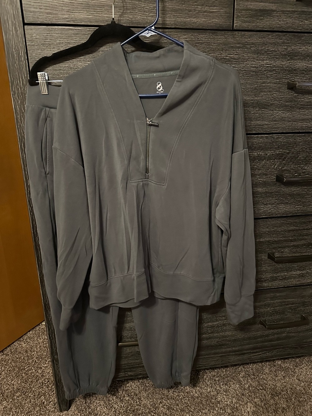 Lou & Grey women’s Half-Zip Pullover Sweatsuit set- dark sage green